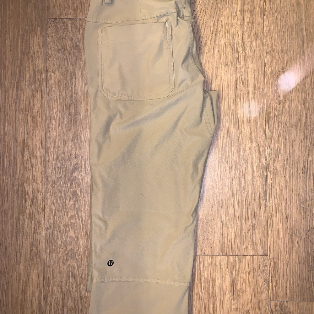 Men’s Lululemon ABC Classic Fit 34”